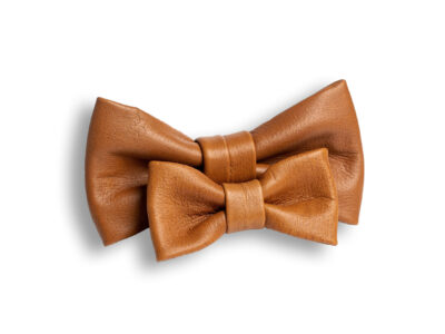 rusetti-isalle-ja-vauvalla-kamusetti-vauvankoko-vauva-koko-ja-aikuisten-rusetit-netista-ristiaiset-ristiaislahja-isa-poika-lapsi-naru-mirrikauppa-kotimainen-suomalainen-vastasyntynyt