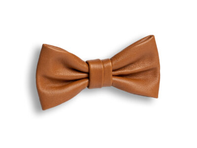 ruskea-rusetti-nahkainen-nahka-poronnahka-mirrikauppa-avainlippu-avainlipputuote-kotimainen-design-kasityo